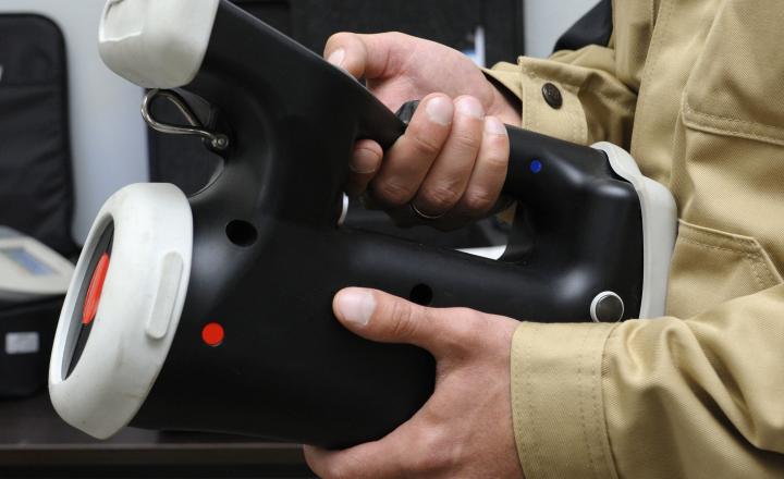 Portable radiation detector used by first responders